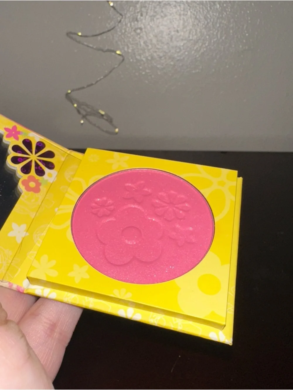 LIMITED EDITION Lizzie McGuire x ColourPop Blush 🩷 - Picture 2 of 3